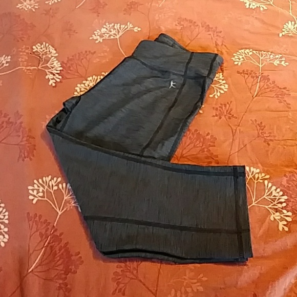 Danskin Now Pants - Danskin Now FITTED capris